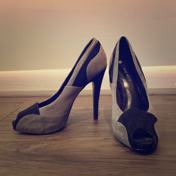 Nine West Shoes - ✨✨NINE WEST CHIC GRAY & BLACK HEELS✨✨👠👠👠👠